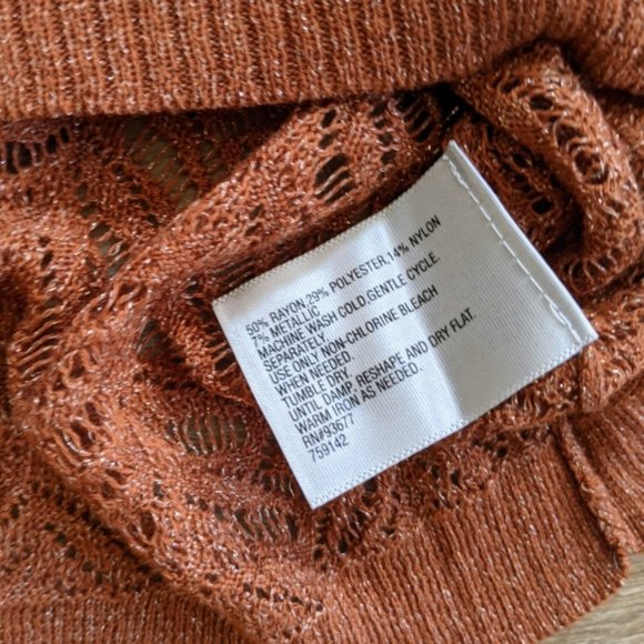 Women's Knit Top - Picture 7 of 10